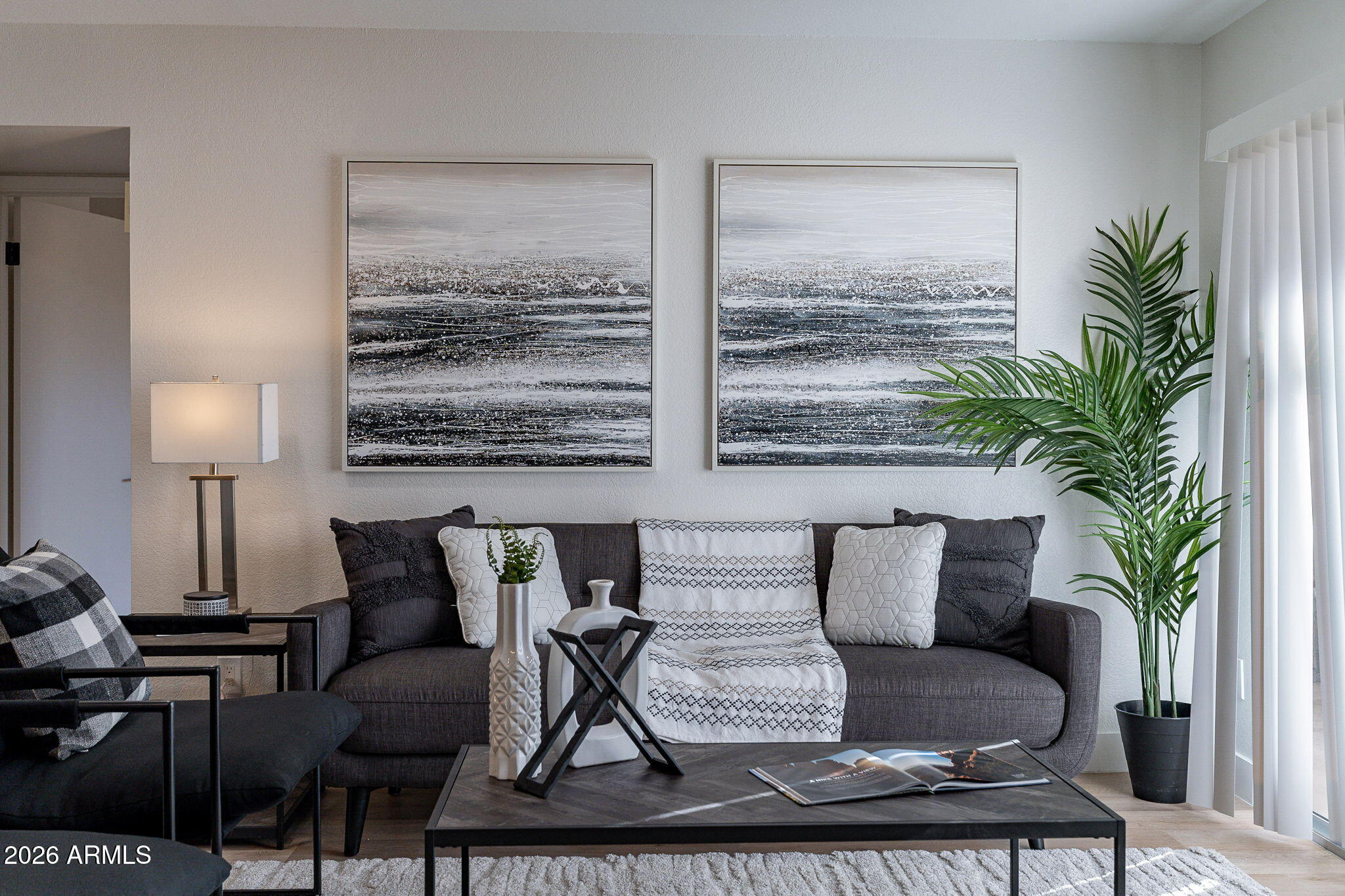 4608 W MARYLAND Avenue 214