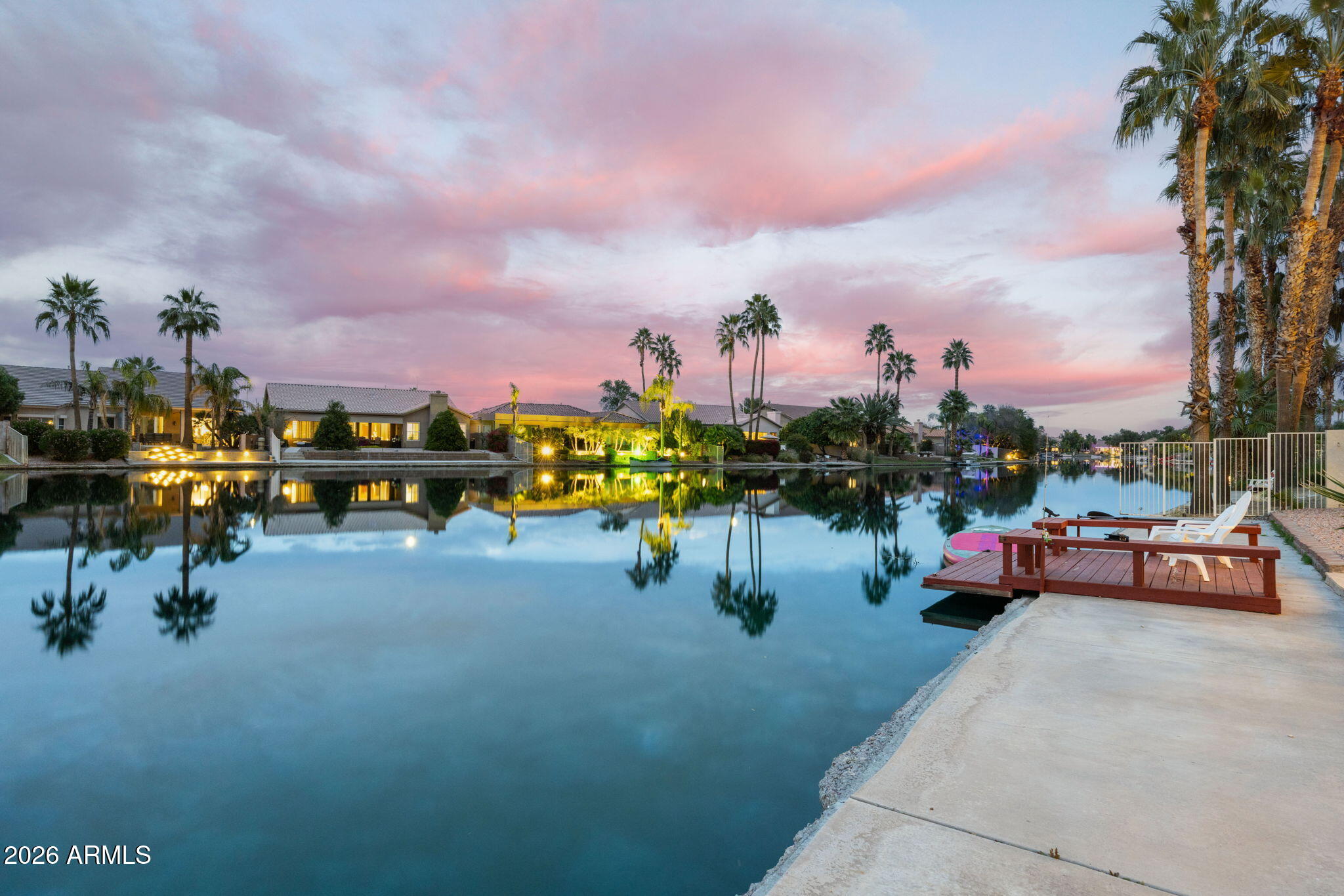 844 W BEECHNUT Drive