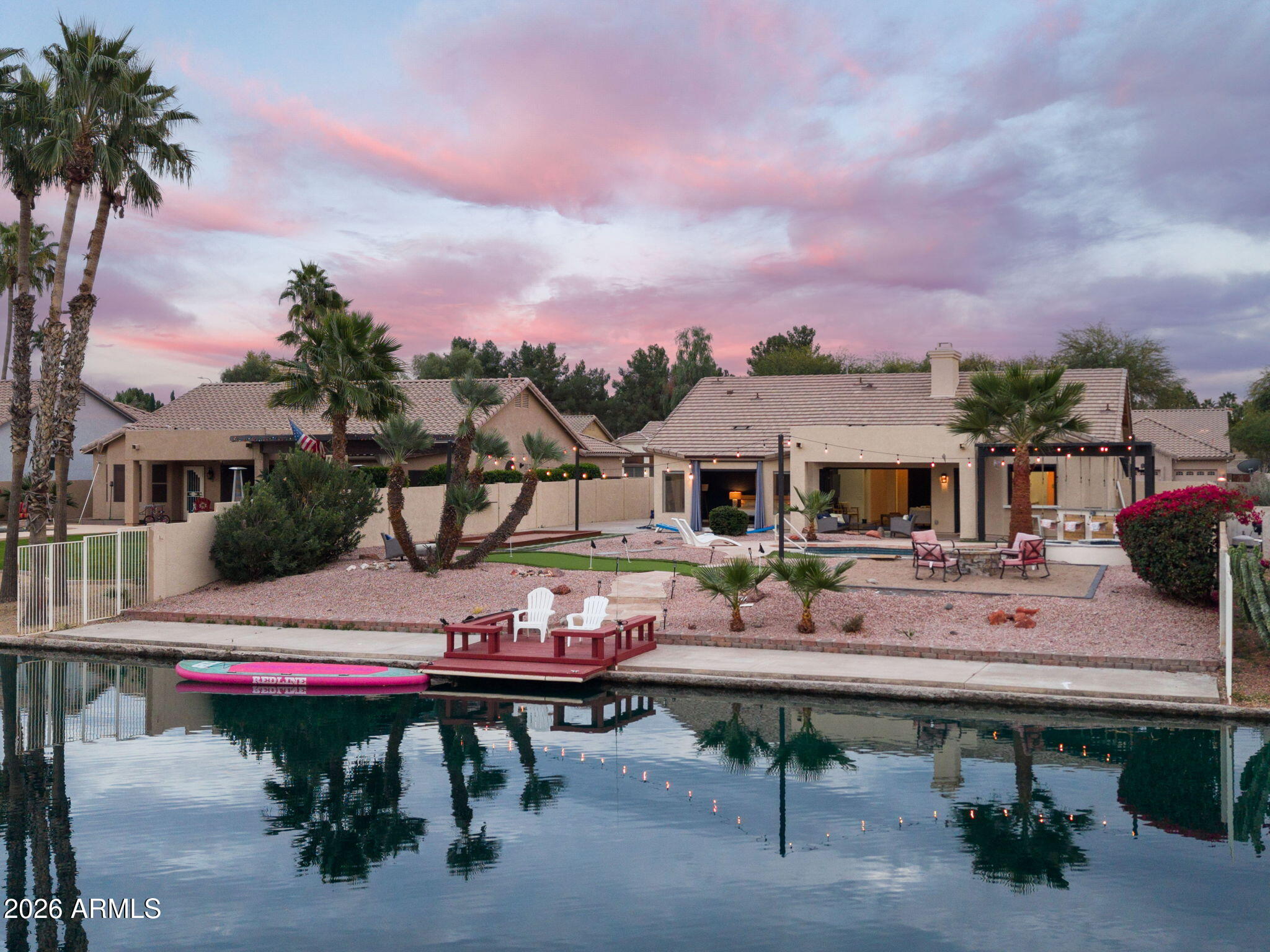 844 W BEECHNUT Drive