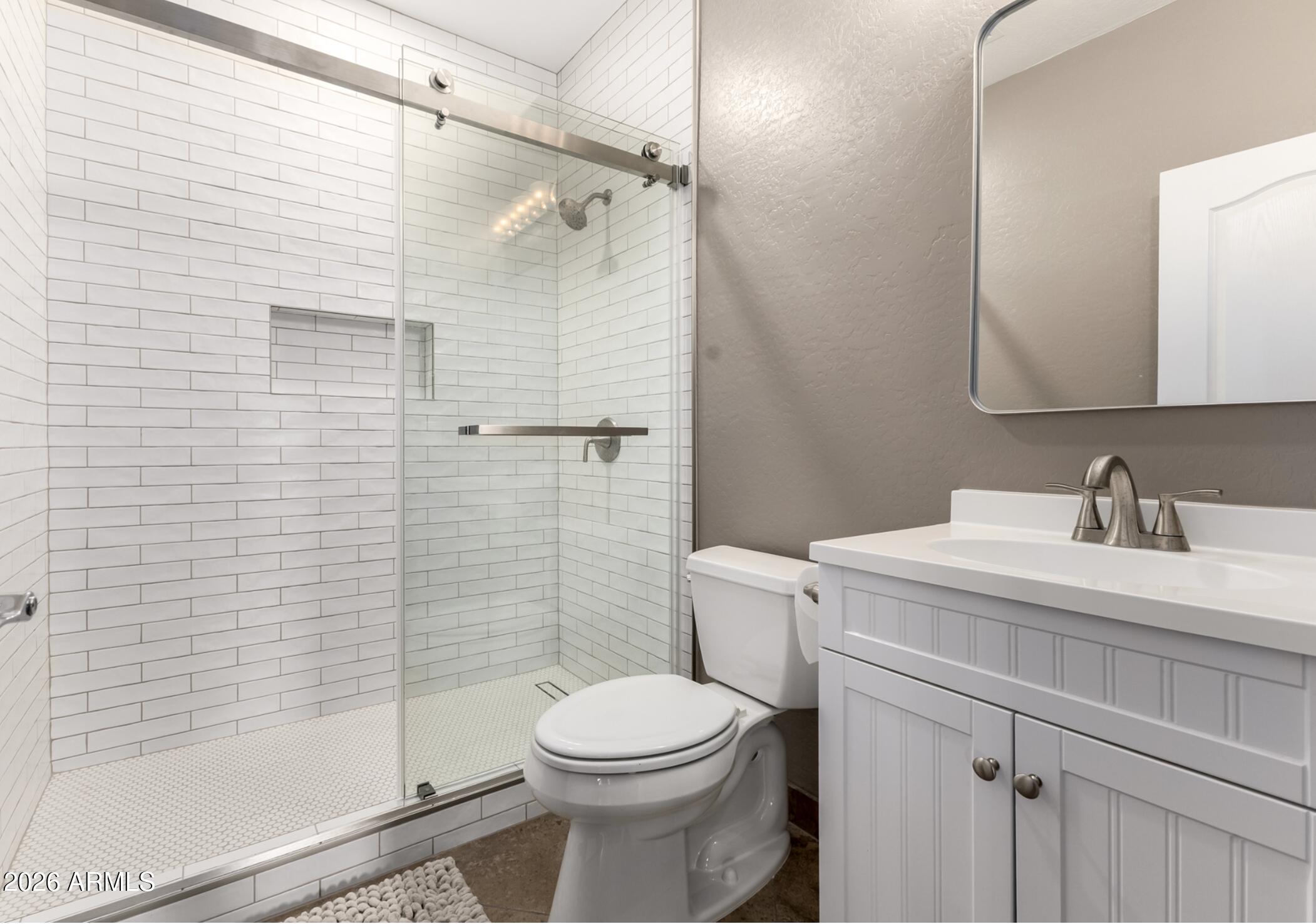 2340 W Bramble Berry Lane