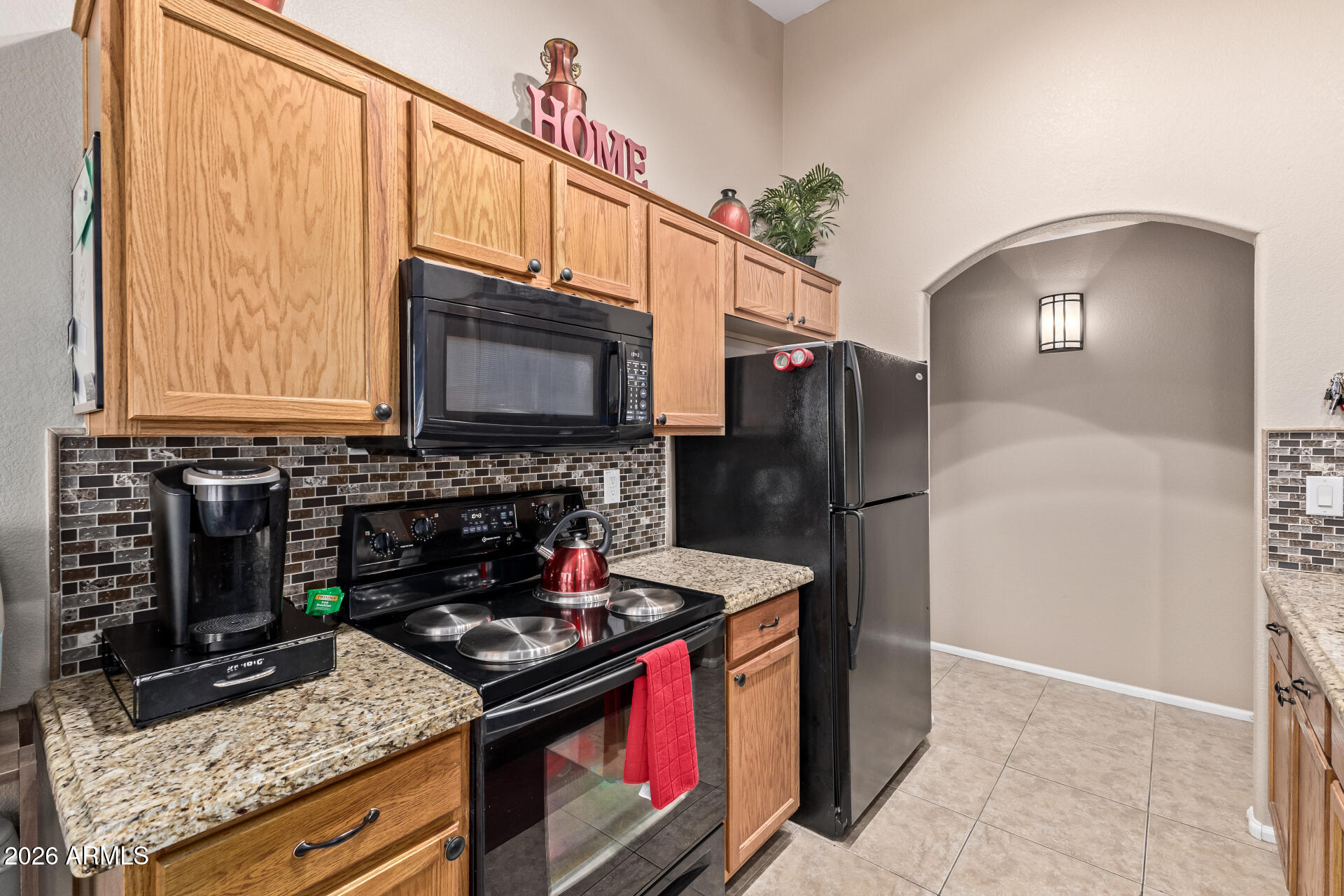 1073 E TAYLOR Trail