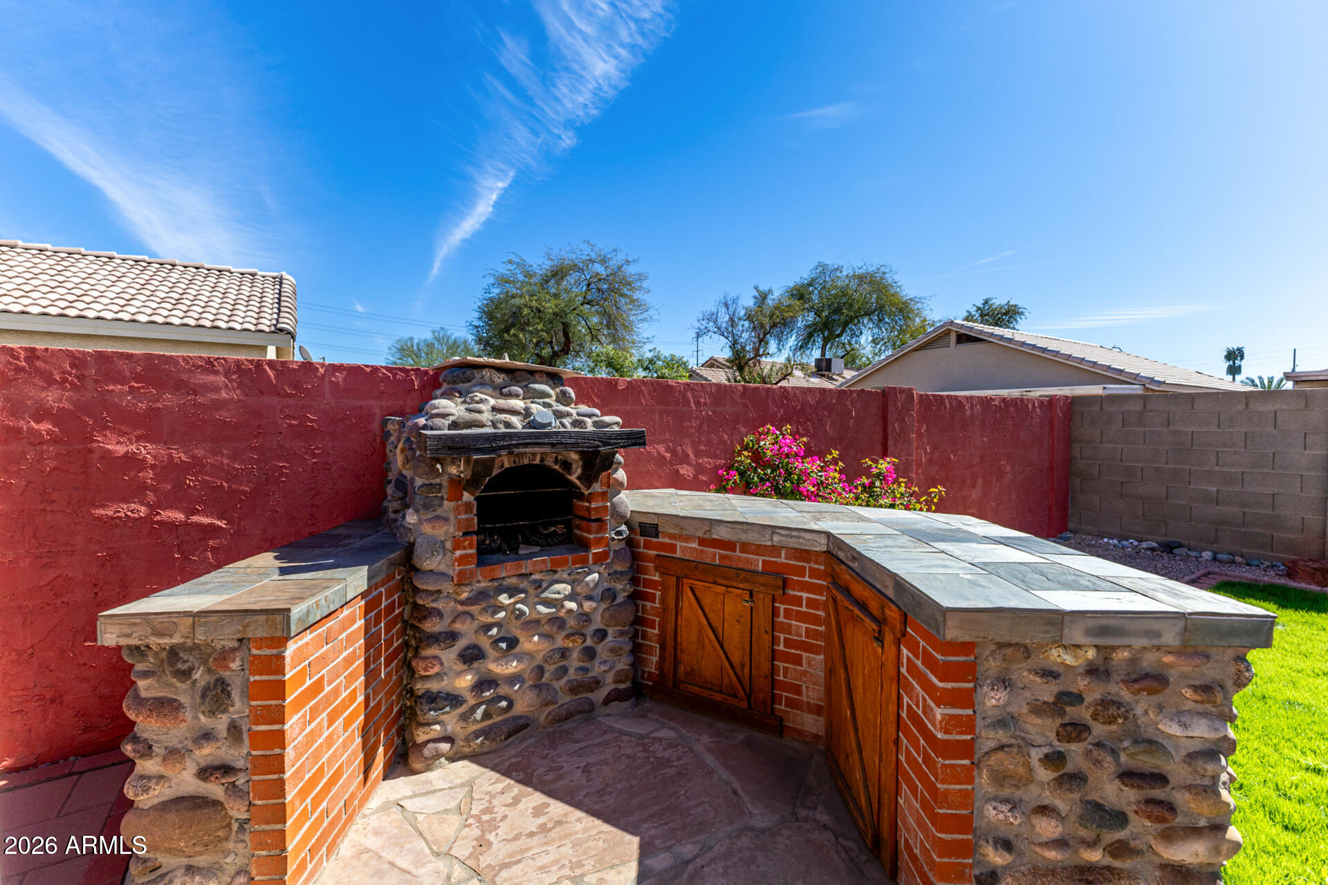 3537 W TINA Lane