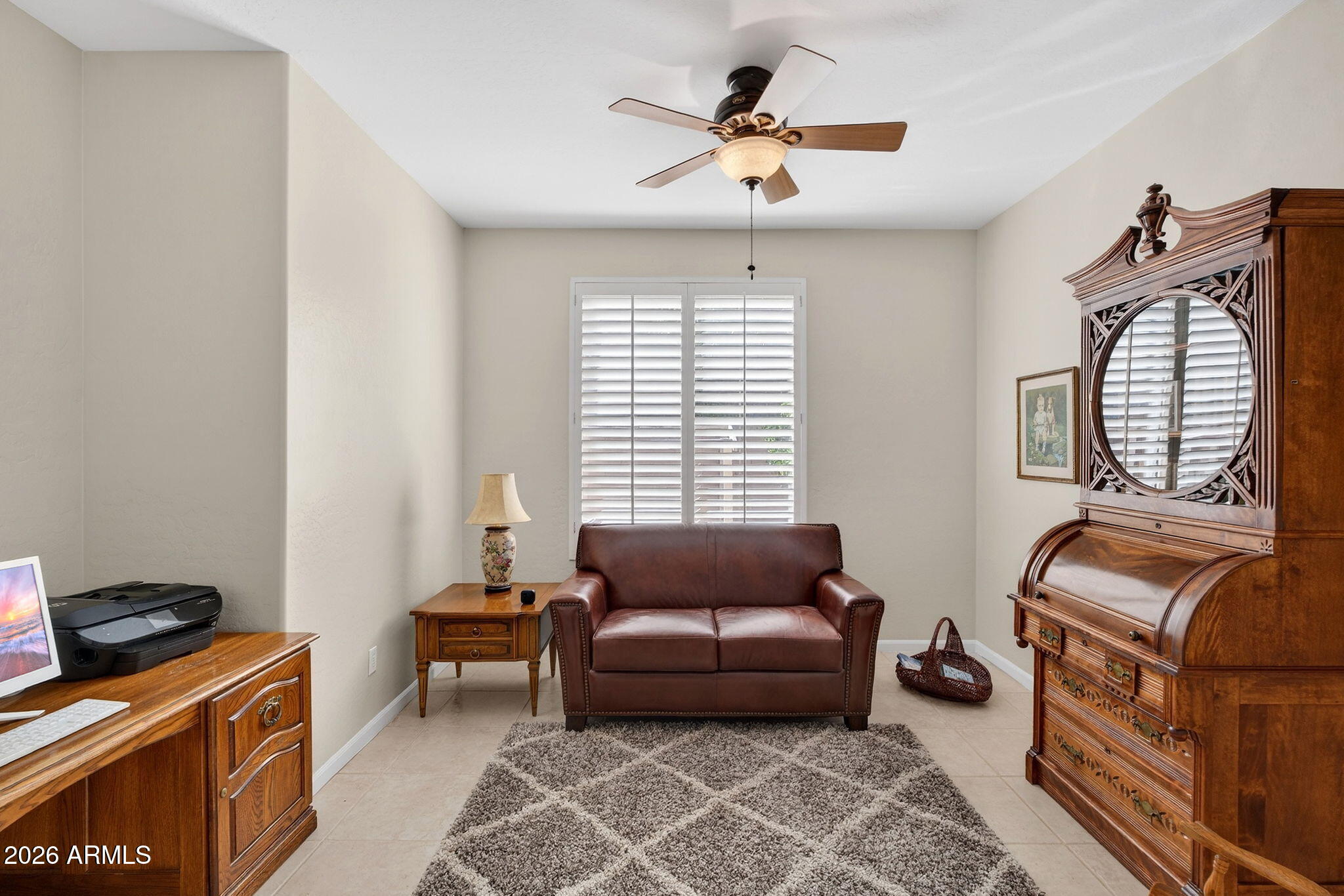 1162 W CHILTON Avenue