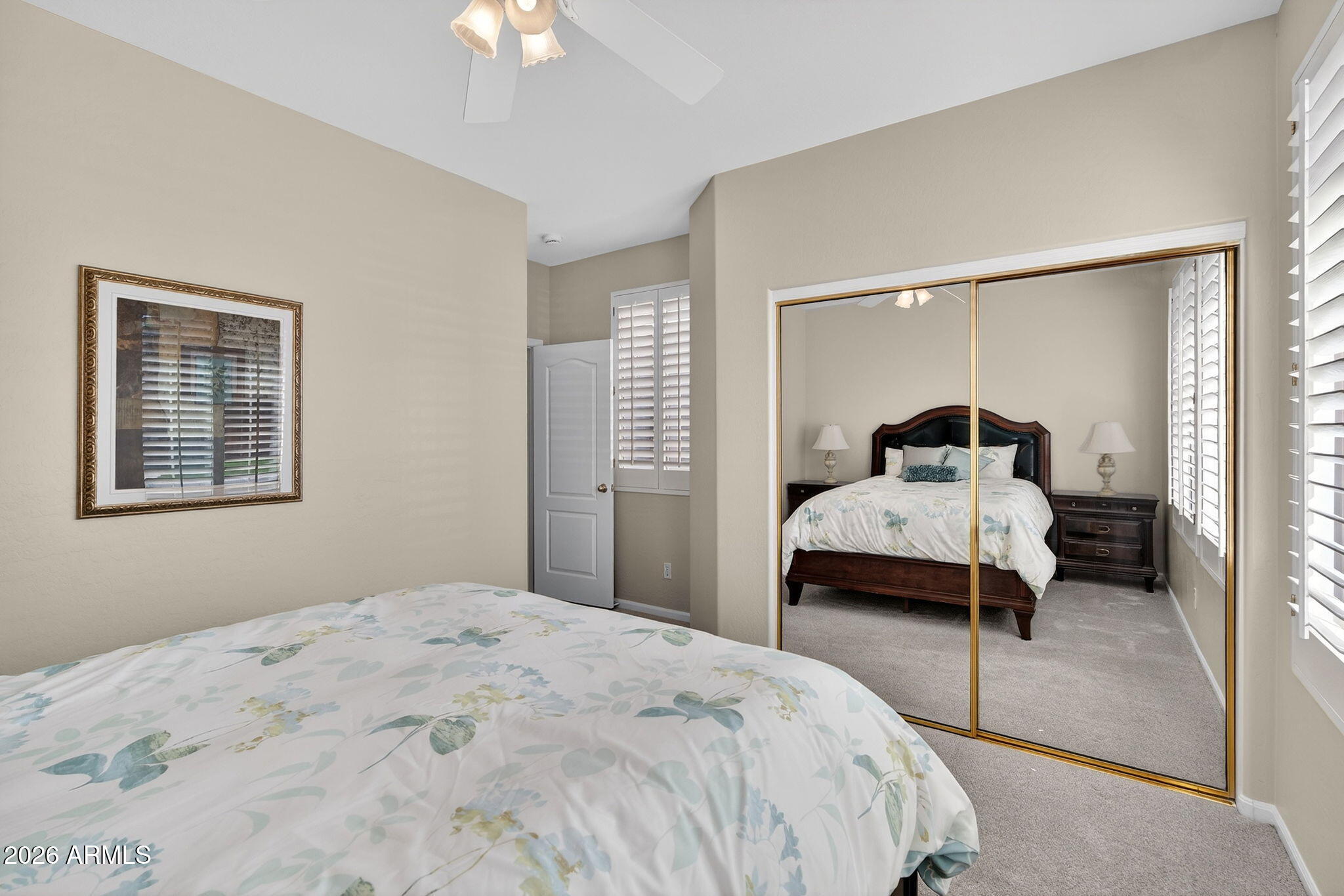 1162 W CHILTON Avenue