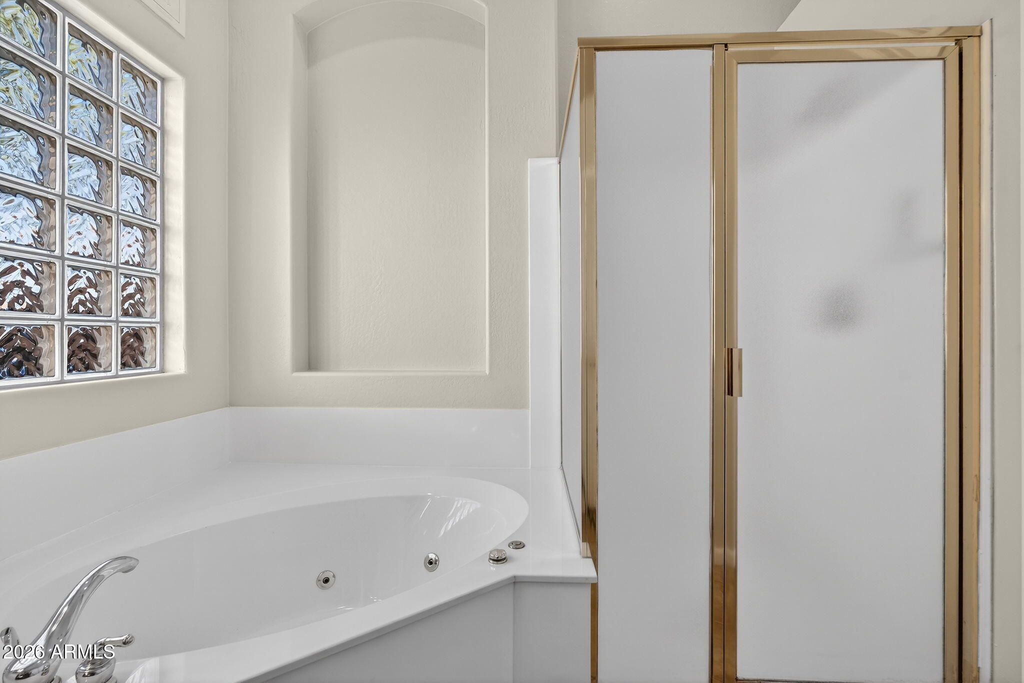 1162 W CHILTON Avenue