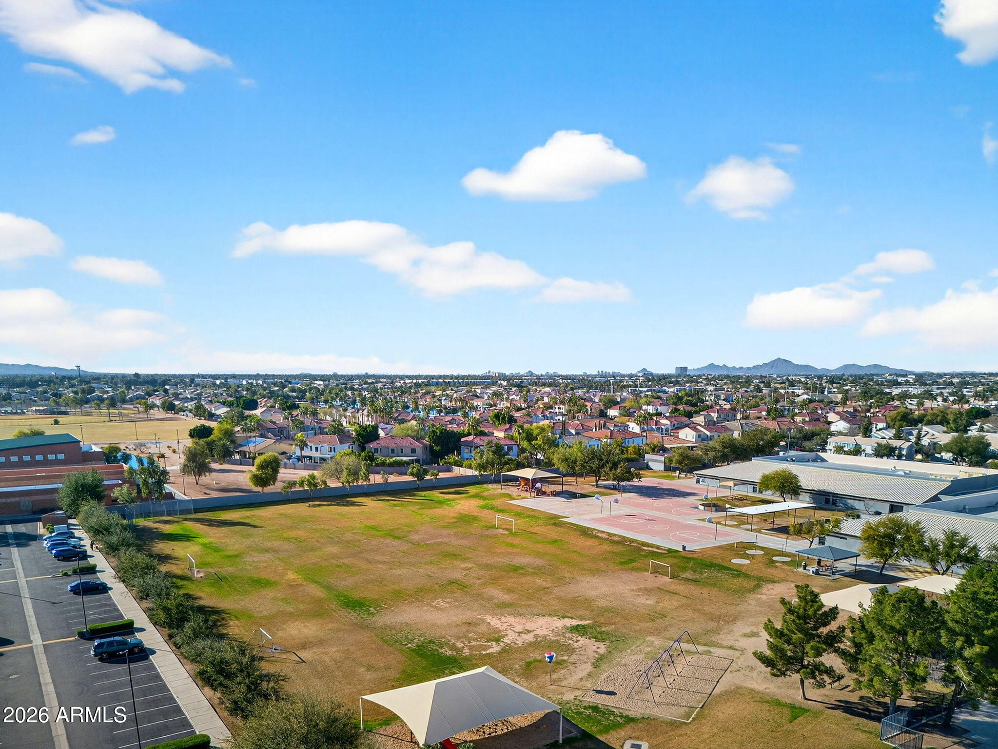 1162 W CHILTON Avenue