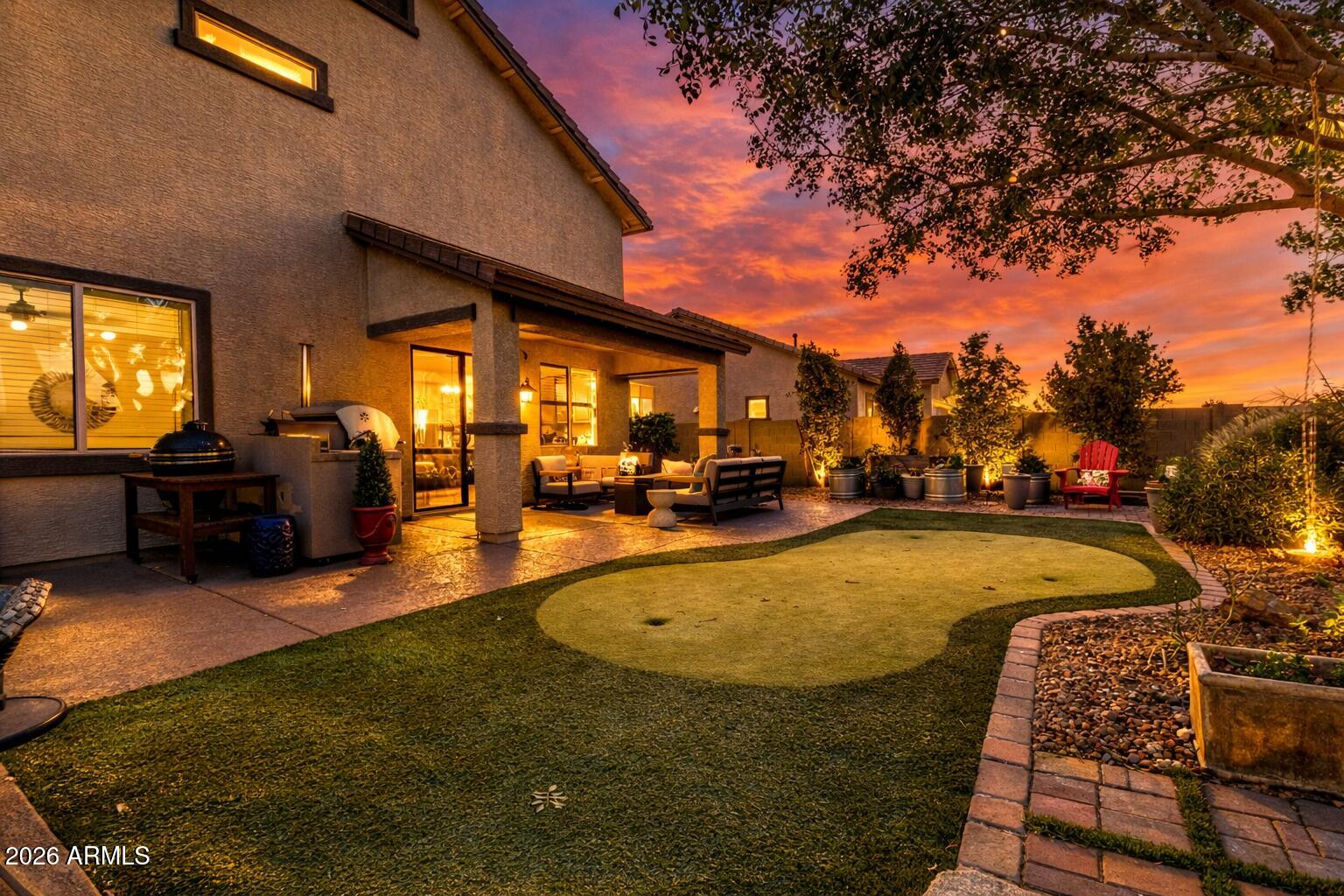 1974 E DUBOIS Avenue