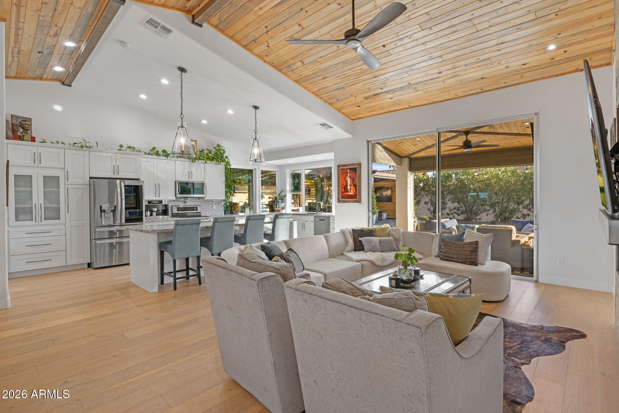 9711 E PERSHING Avenue