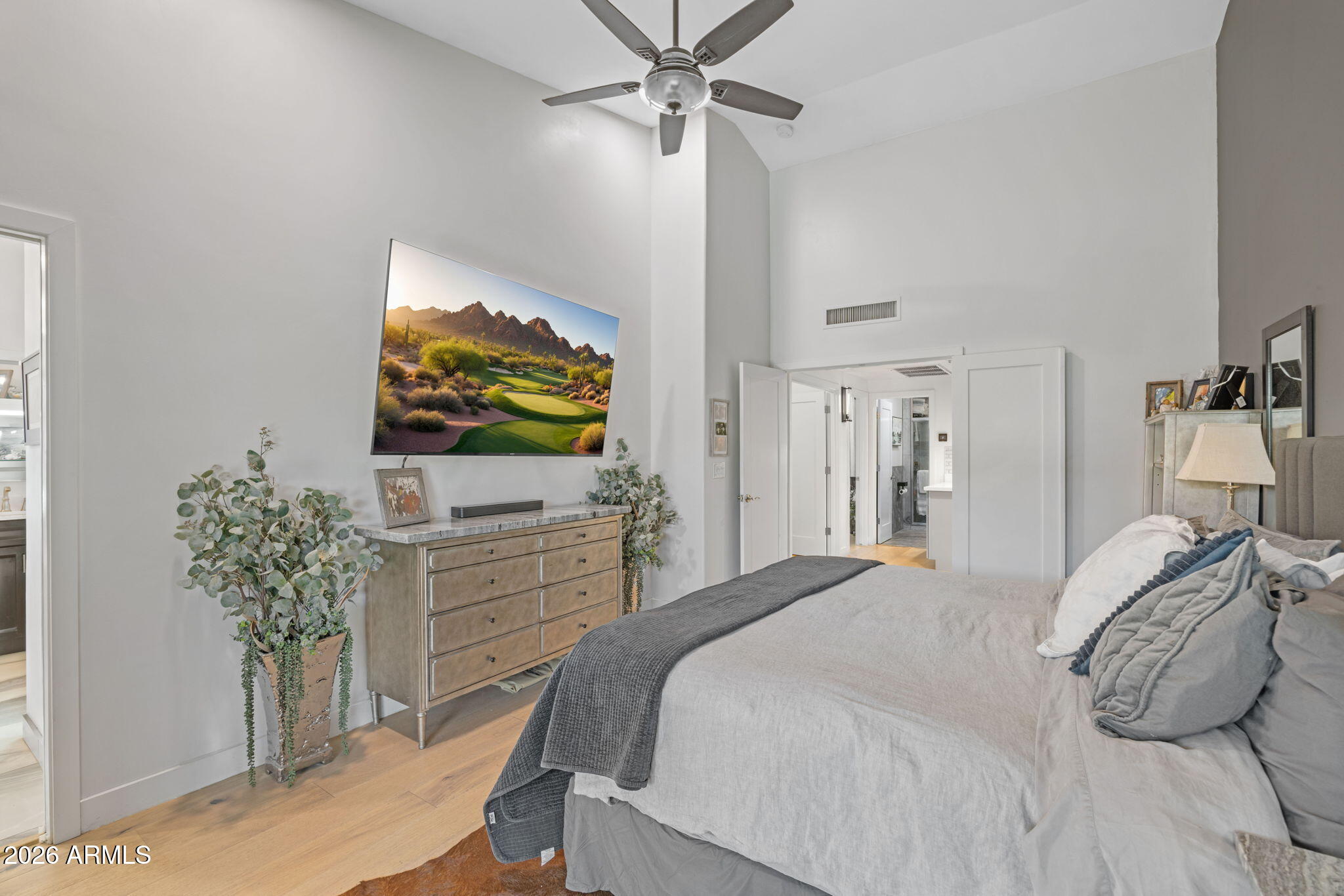 9711 E PERSHING Avenue