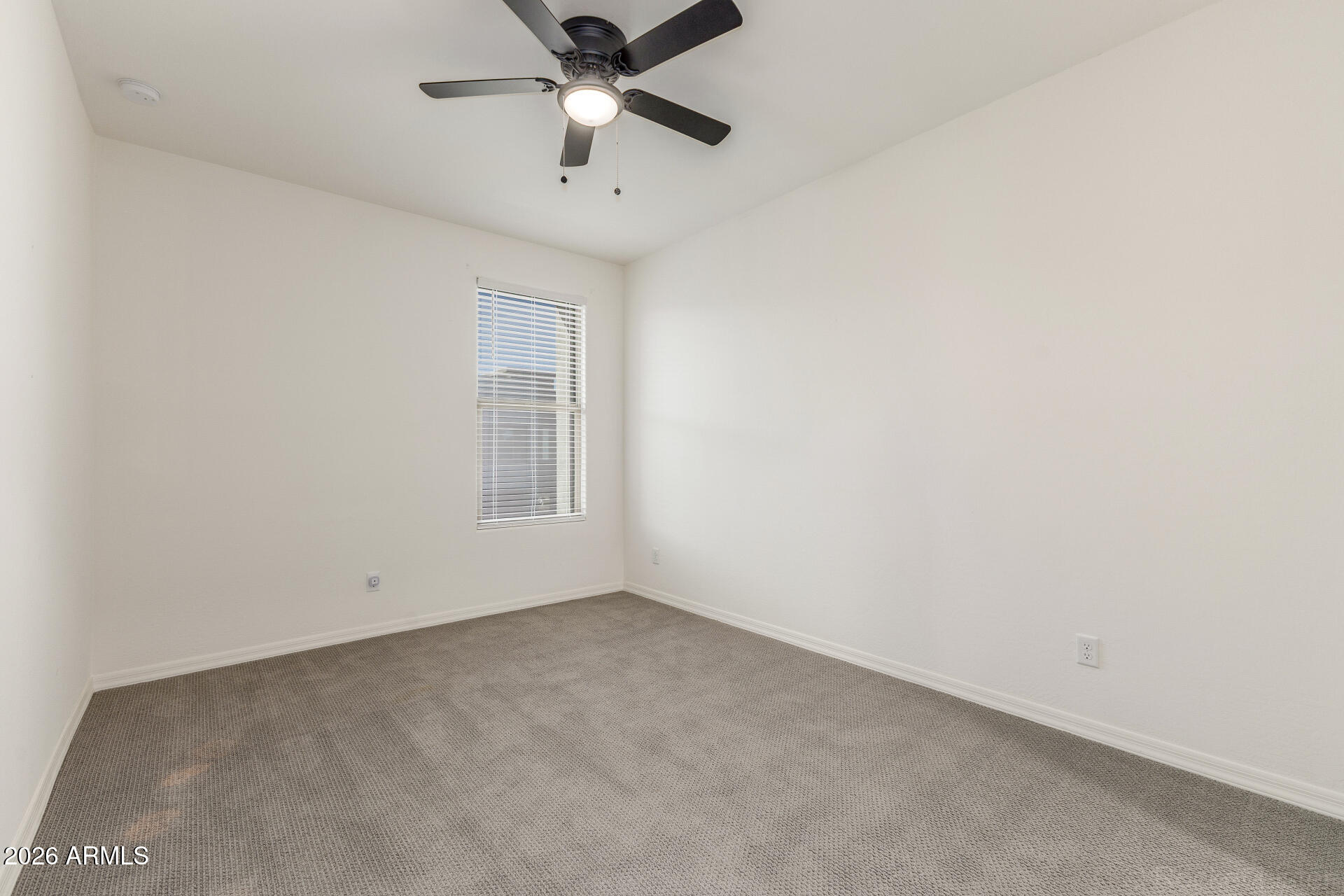 1953 W KINFIELD Trail