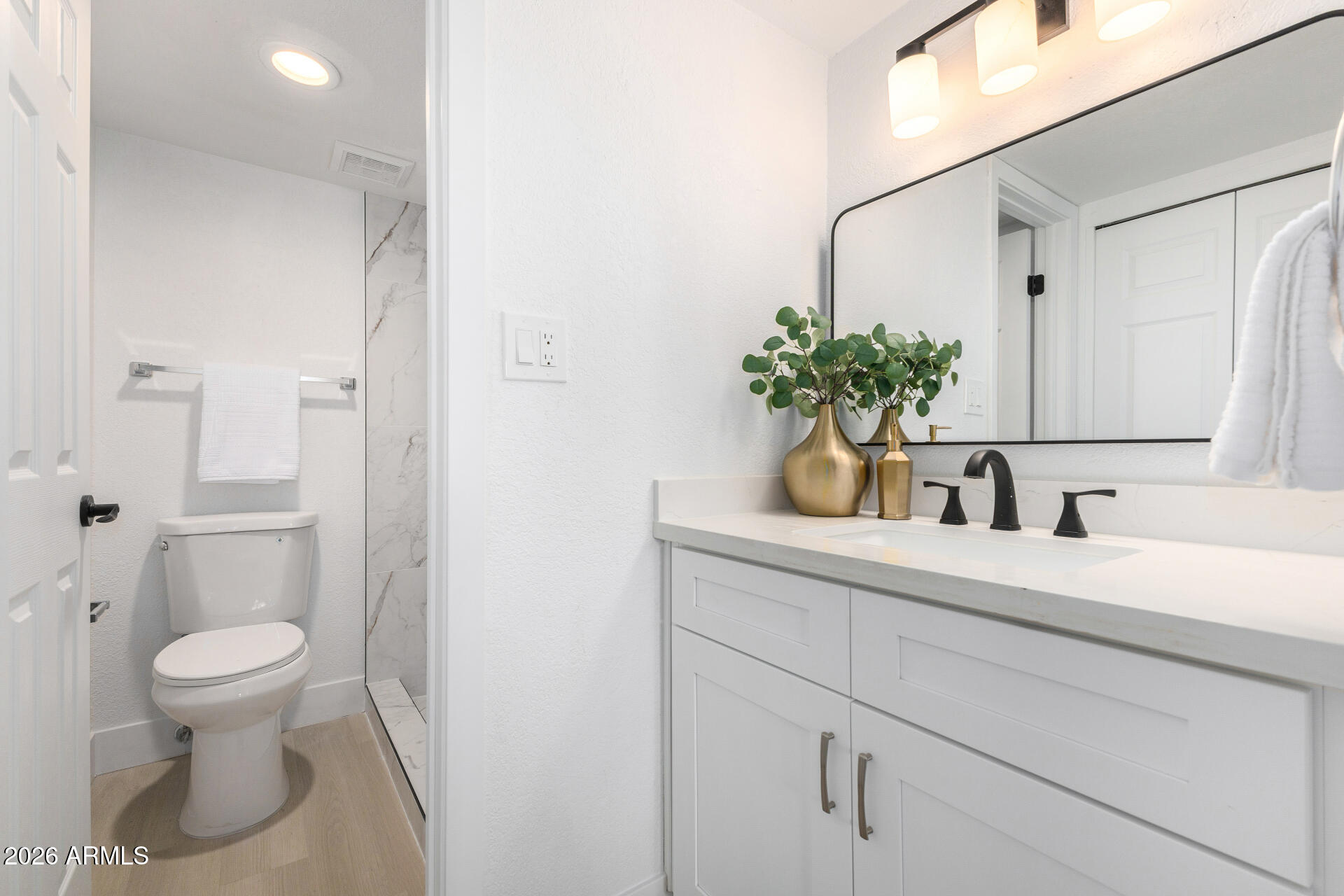 7430 E CHAPARRAL Road A214