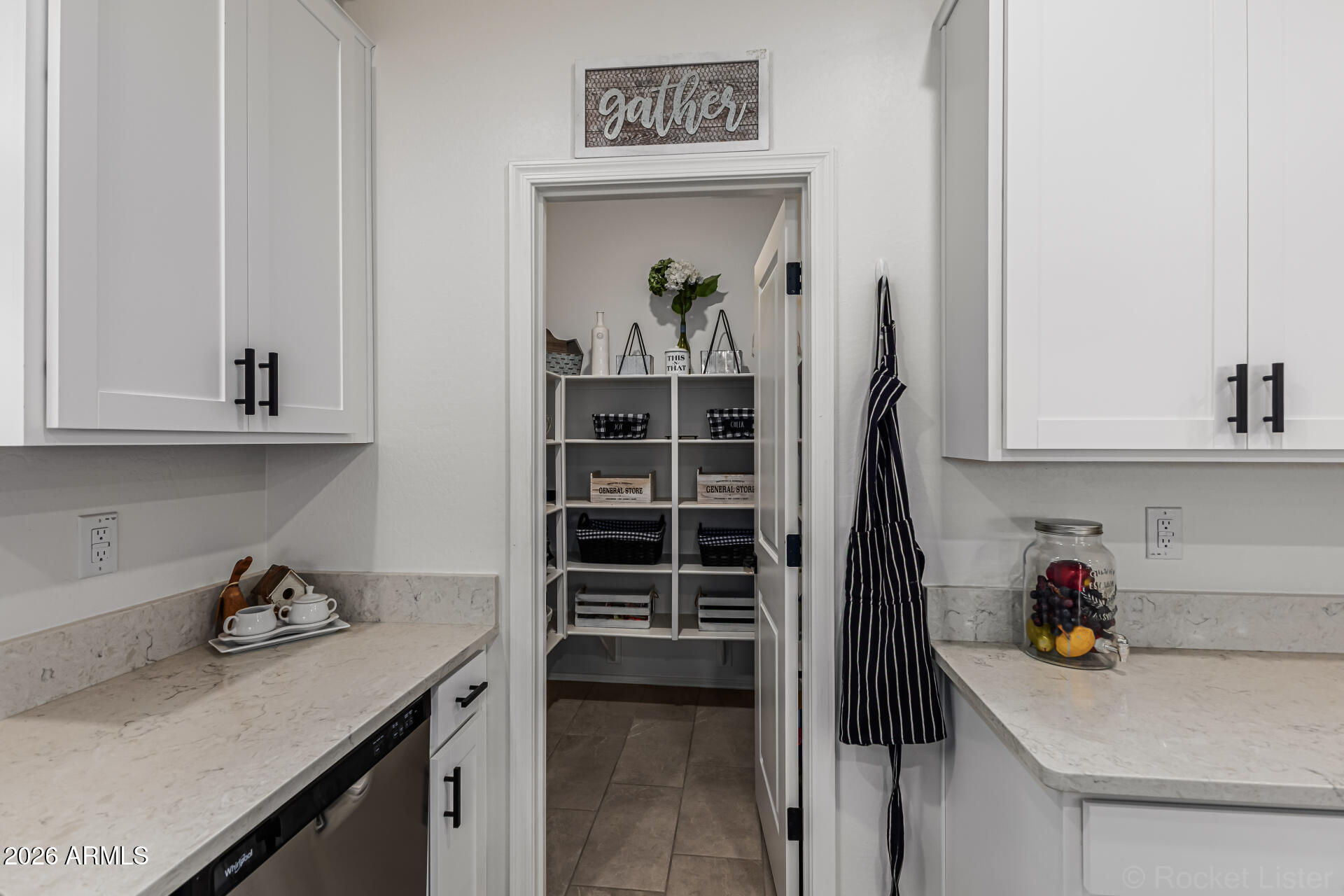 17140 W RUNNING DEER Trail