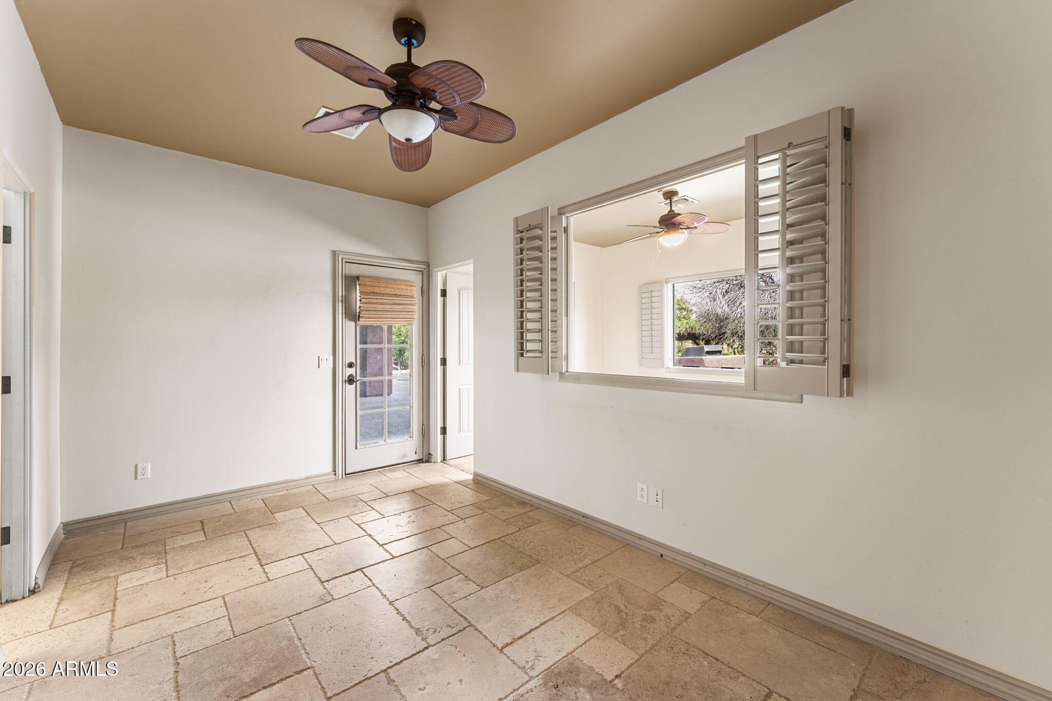 6646 E LONE MOUNTAIN Road