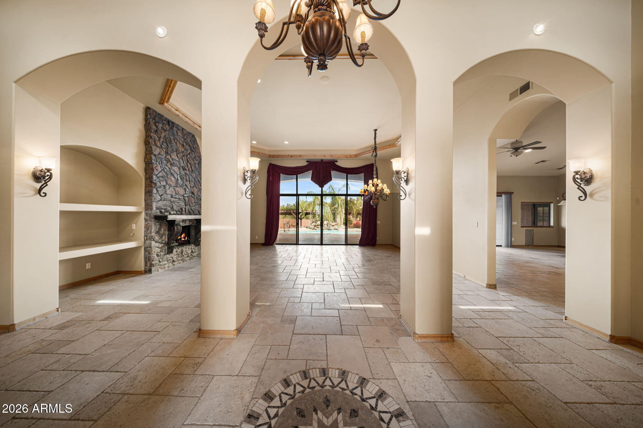 6646 E LONE MOUNTAIN Road