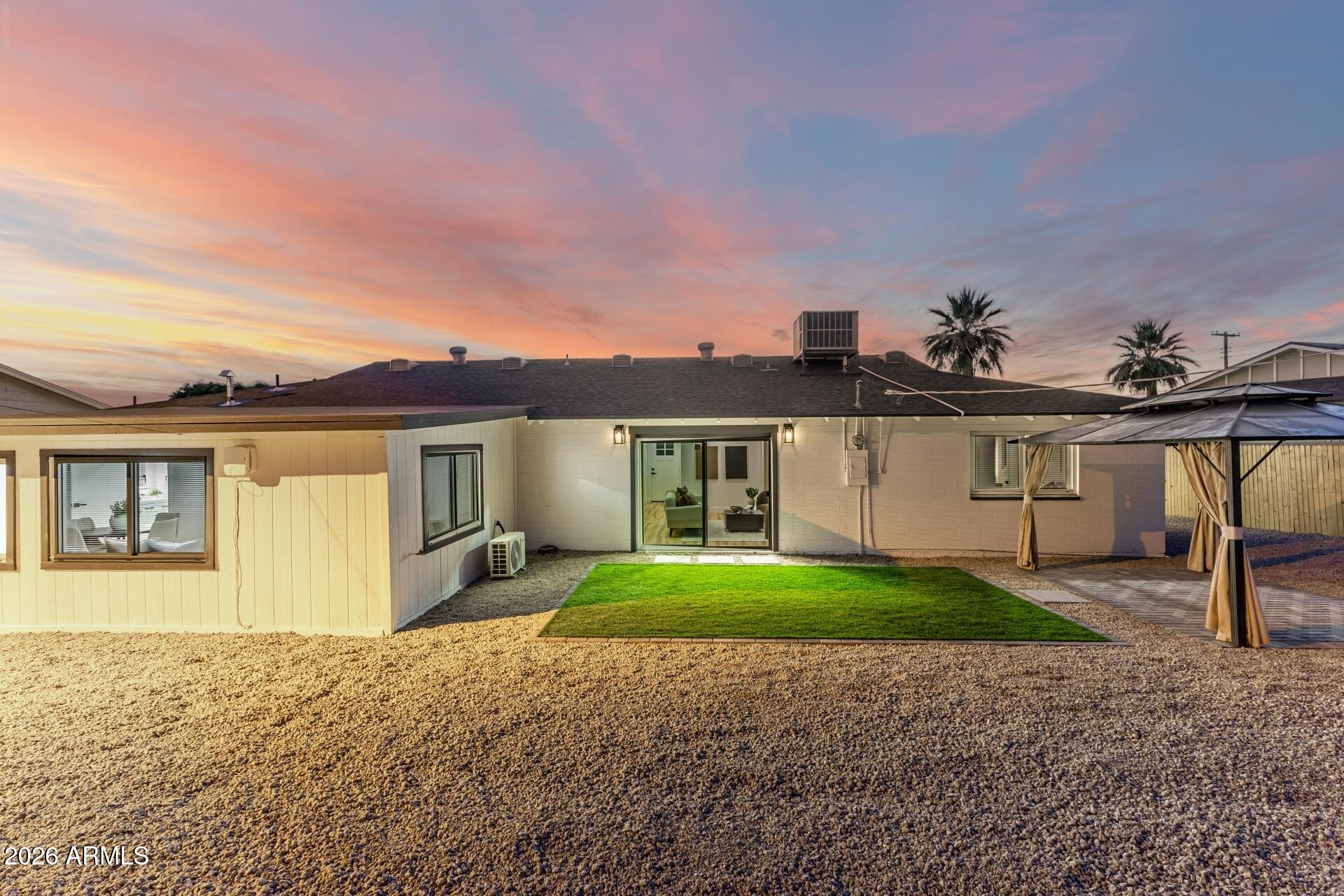 1515 N SAGUARO Drive