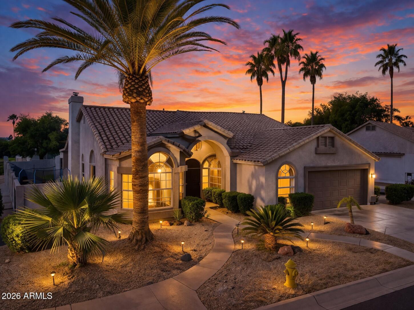 1732 W COMMERCE Avenue