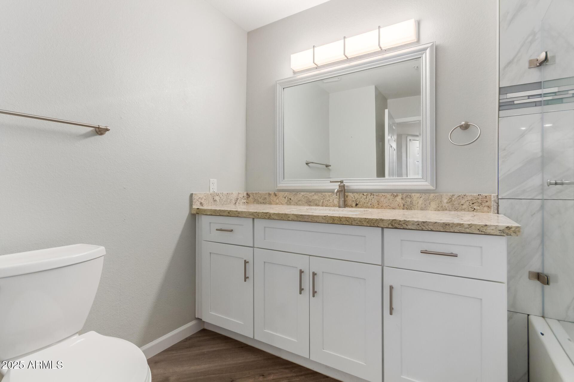 9460 E Mission Lane Unit 211