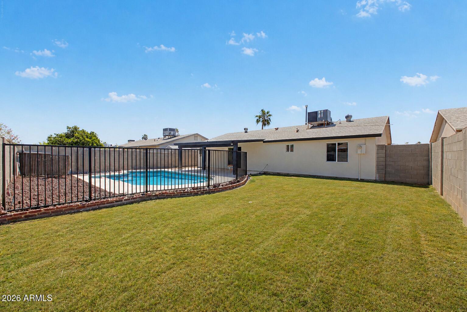 3908 E CAPITAN DREYFUS Avenue