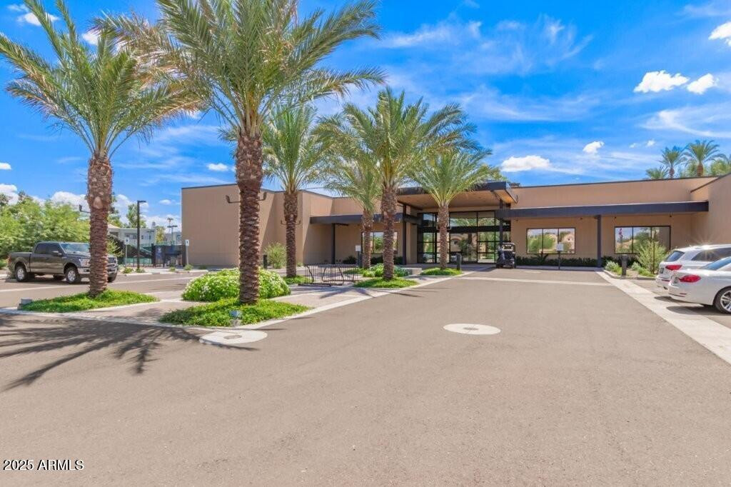 7400 E GAINEY CLUB Drive 203