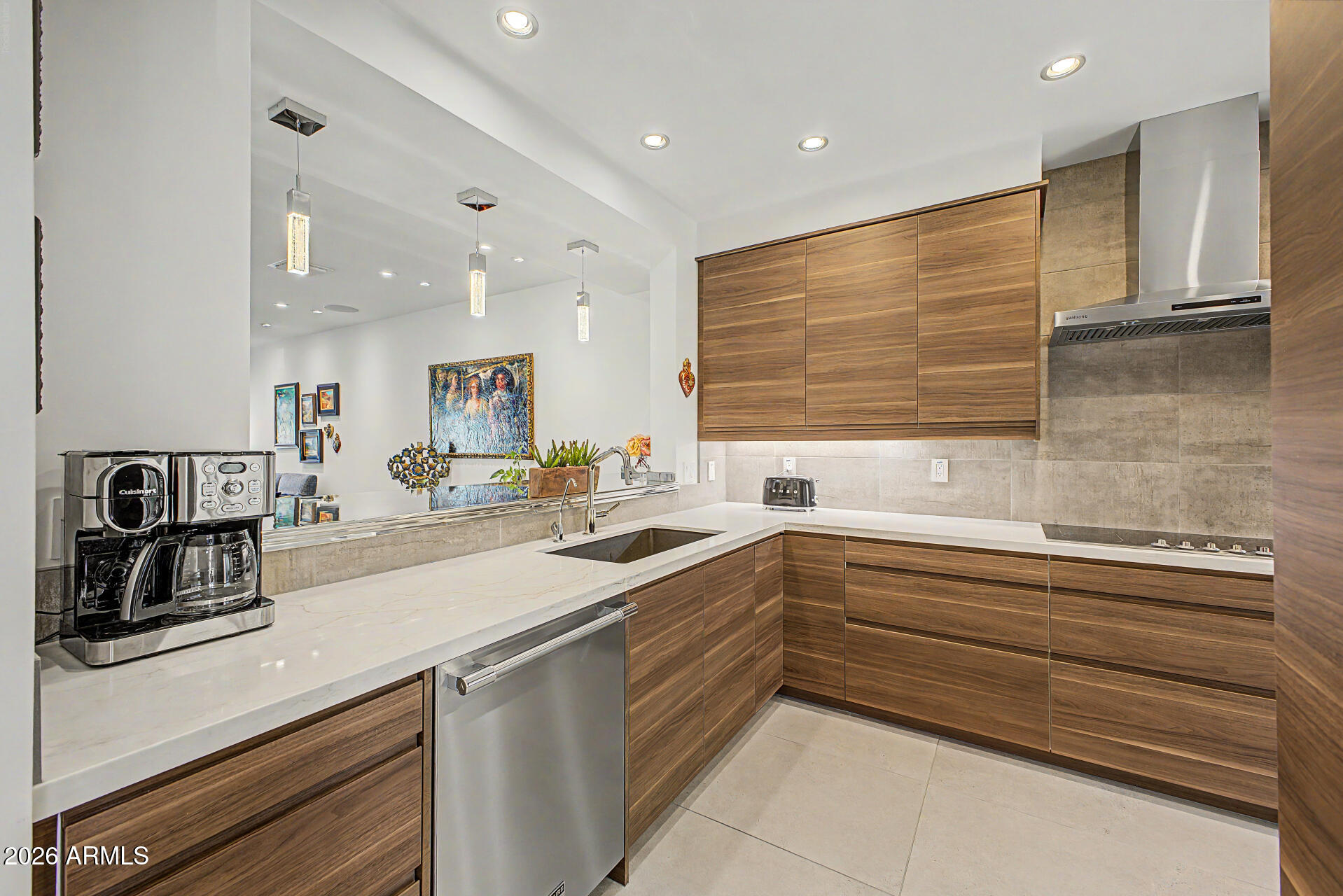 3057 E ROSE Lane