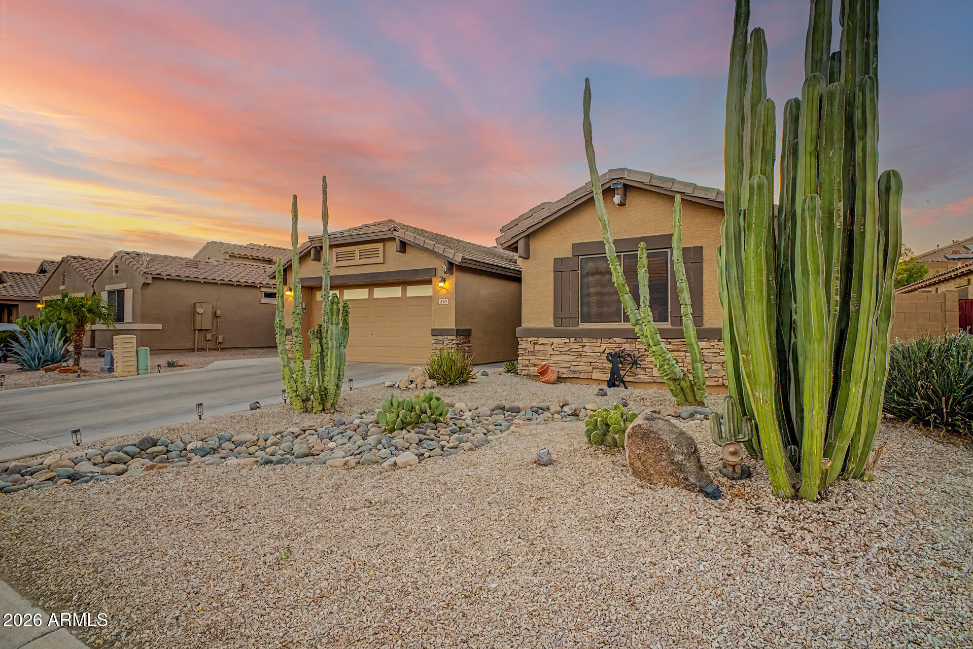 830 E MULE TRAIN Trail