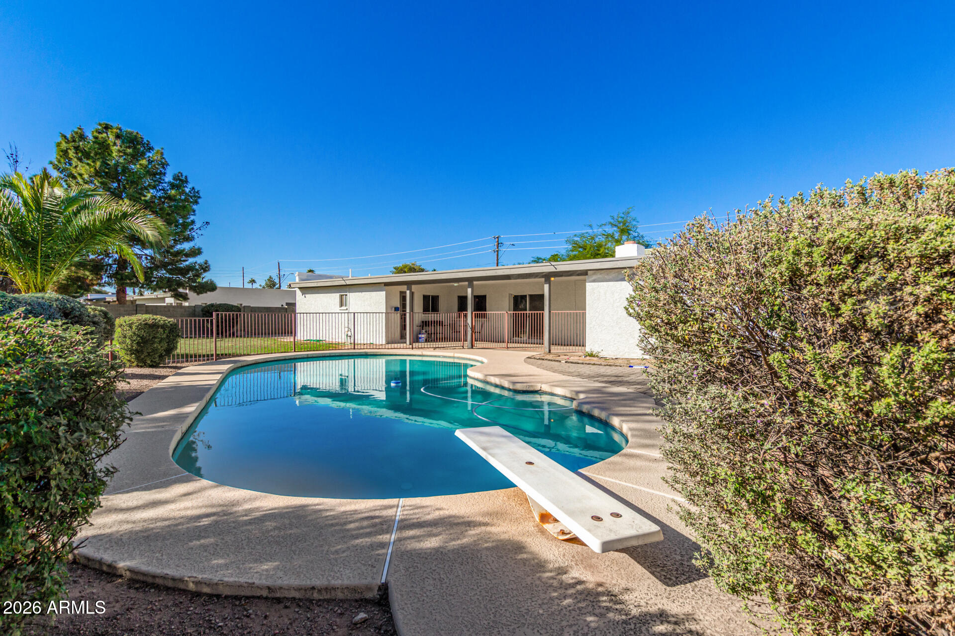 5639 E THUNDERBIRD Road