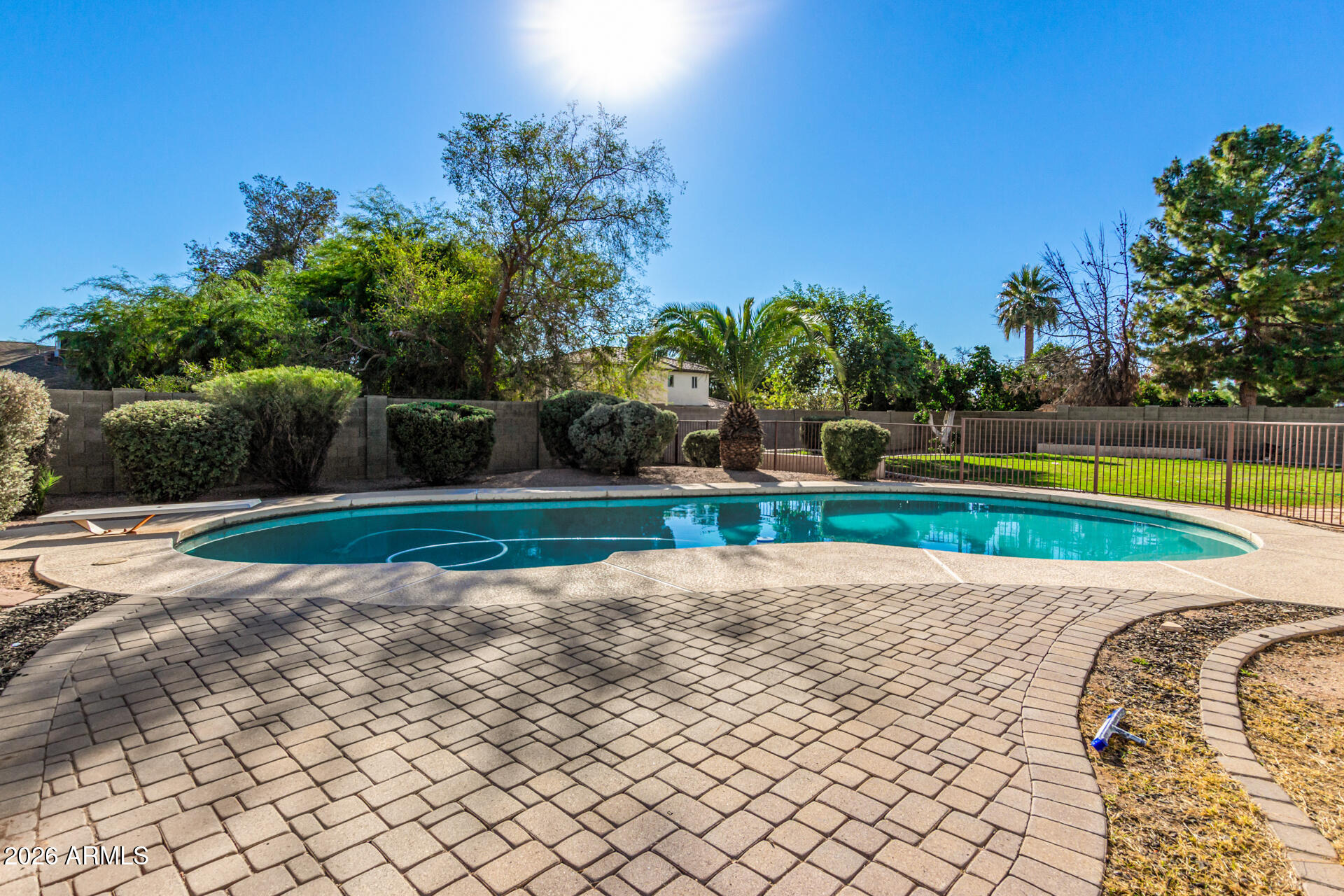 5639 E THUNDERBIRD Road