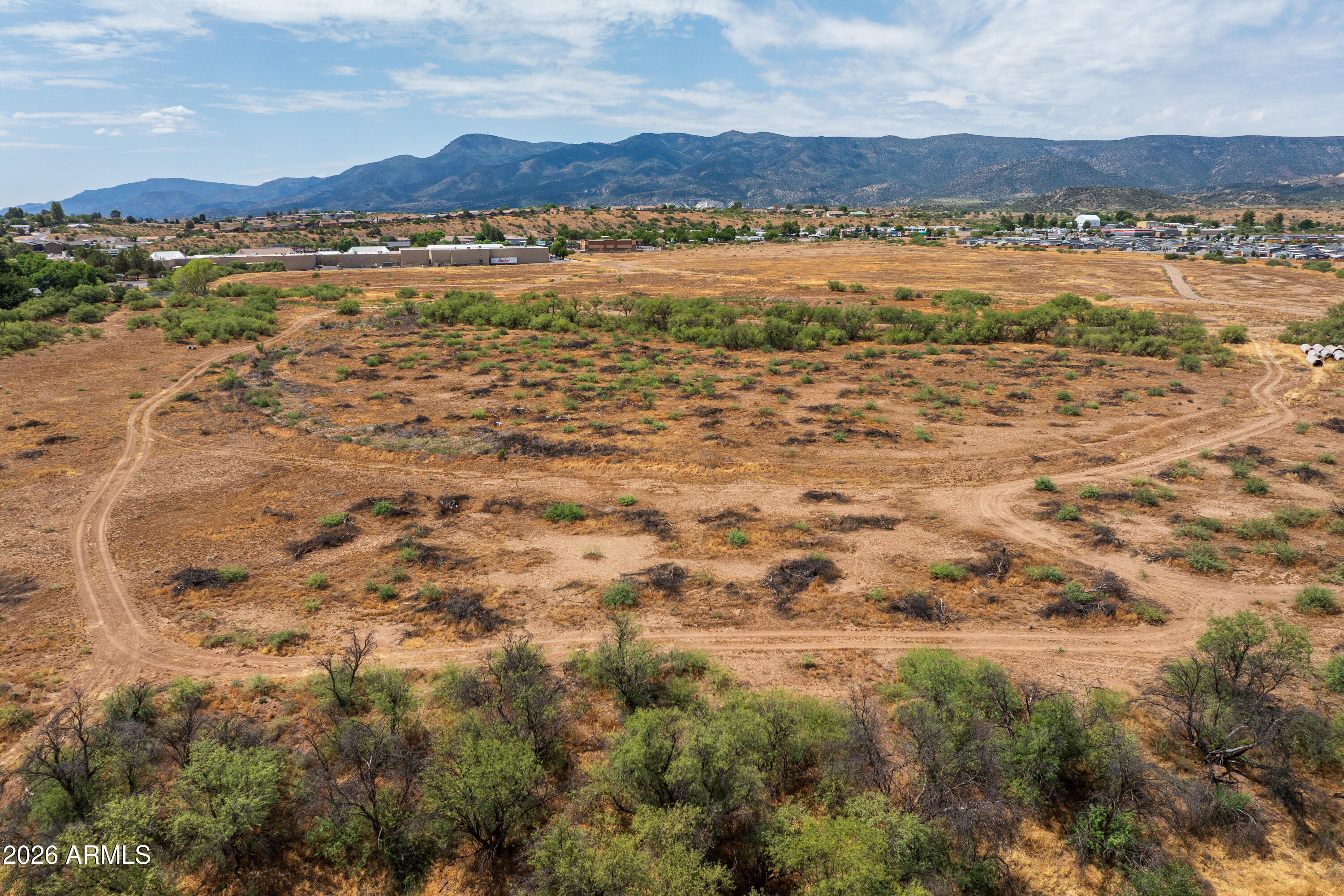 800 Finnie Flat Road ---