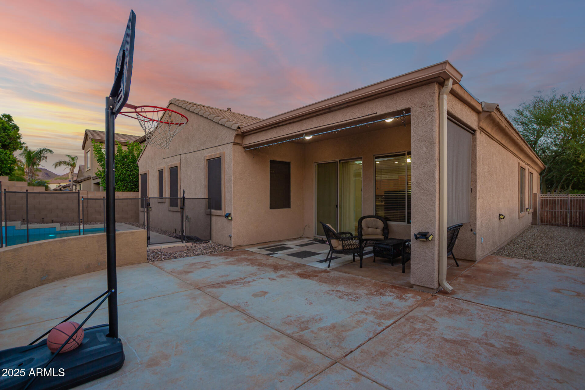 3438 W Little Hopi Drive