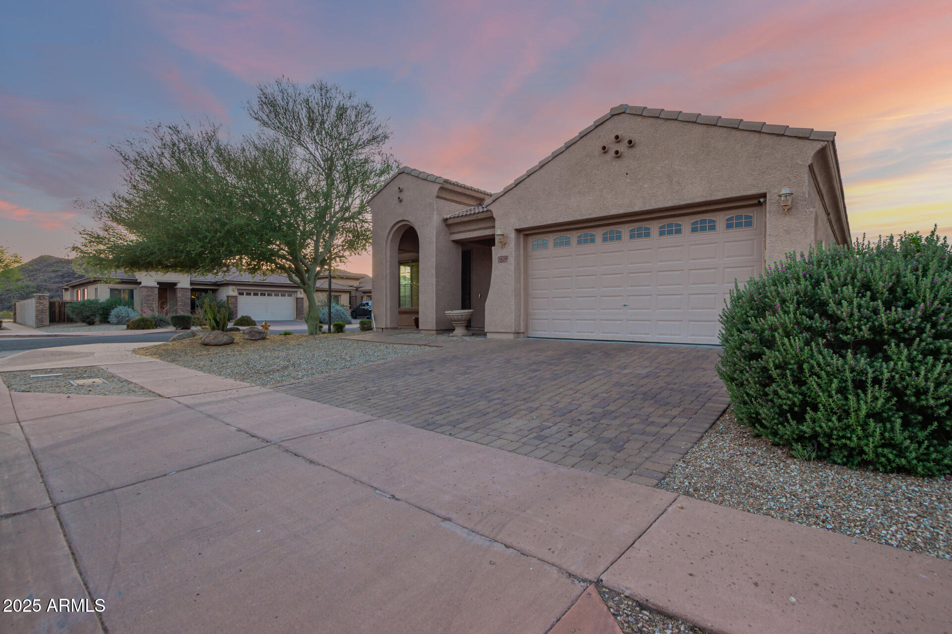 3438 W Little Hopi Drive