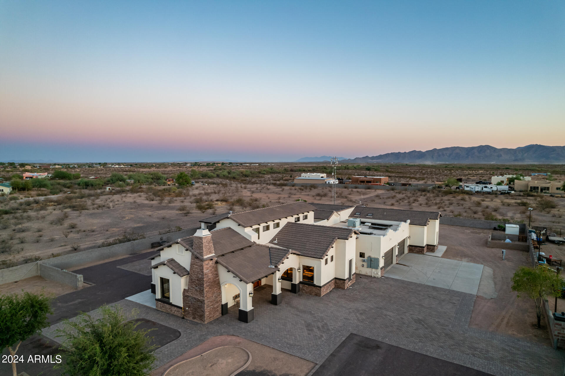 22611 W PATTON Road