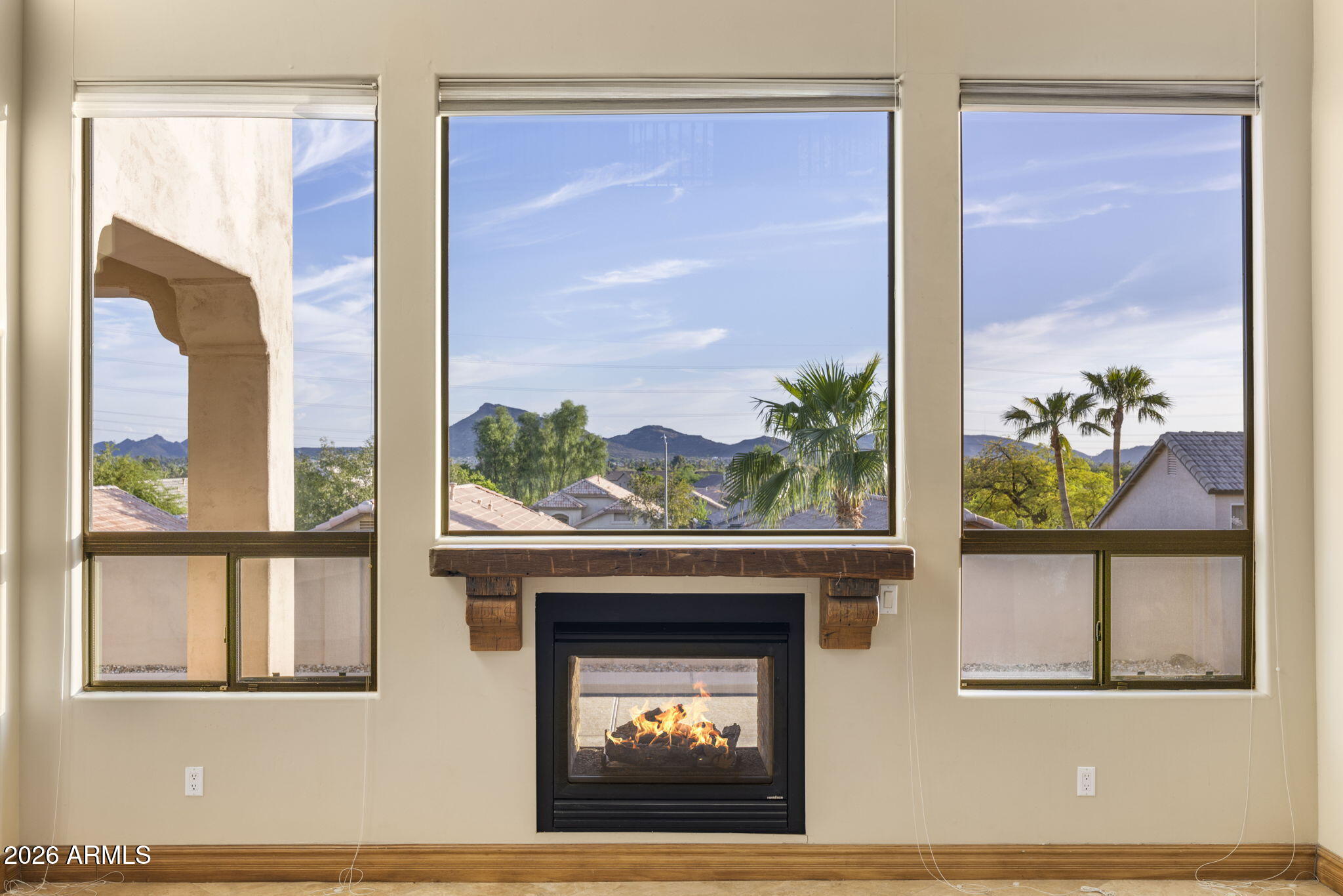 2109 E KERRY Lane