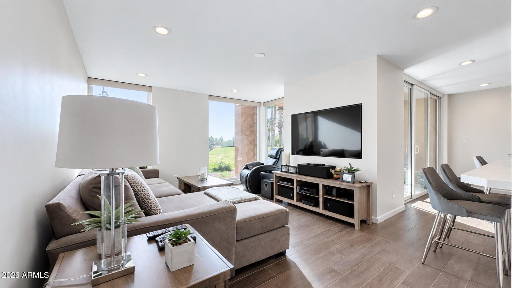 7401 N SCOTTSDALE Road 50