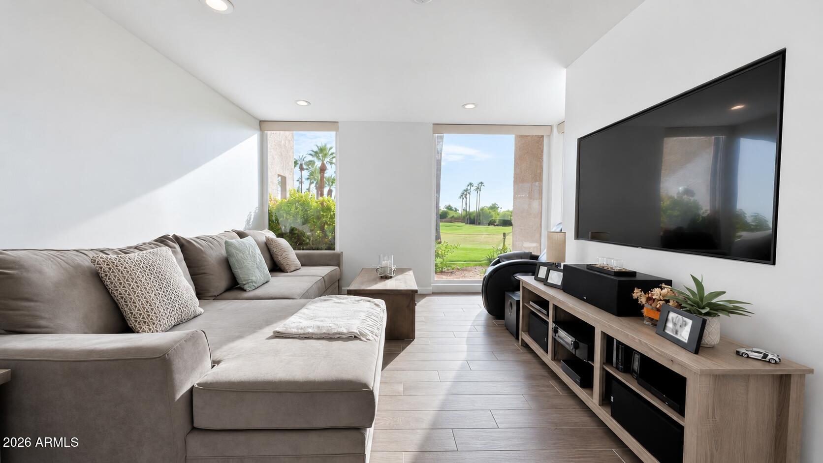 7401 N SCOTTSDALE Road 50