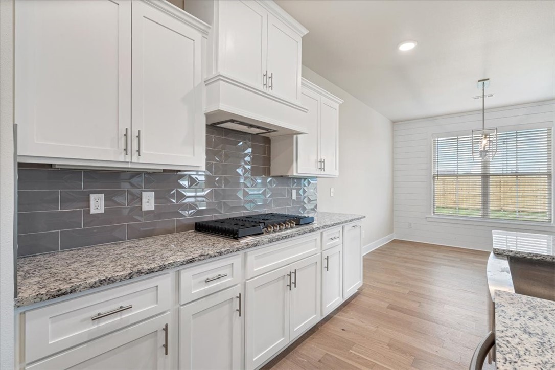 1151 Red Maple Street