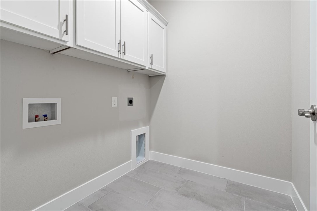 1151 Red Maple Street