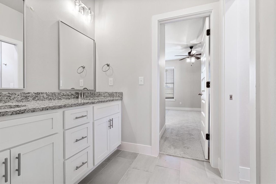 1151 Red Maple Street