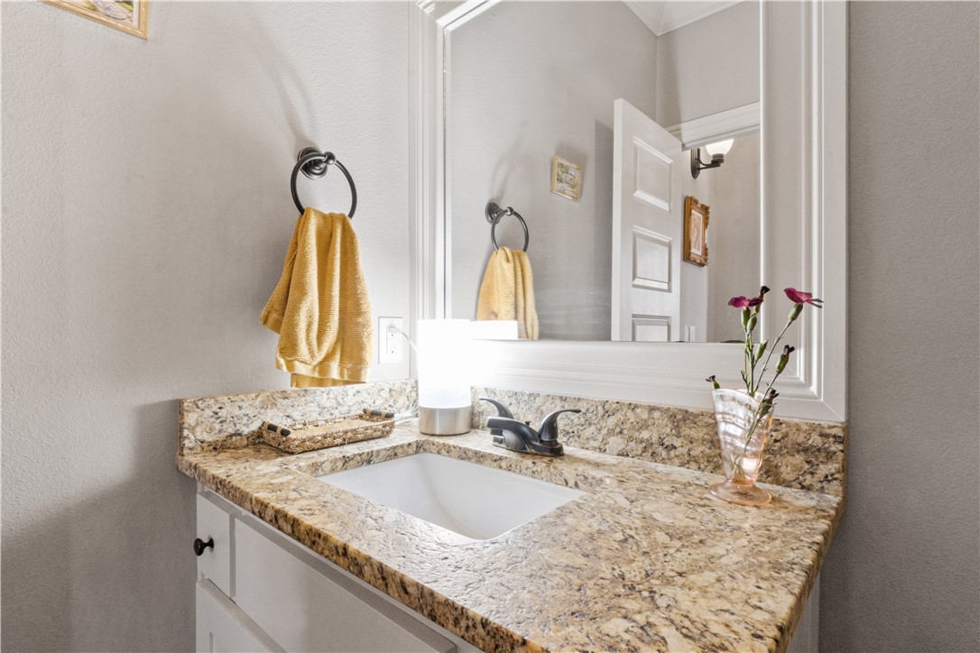 1001 SW Glen Arbor Avenue