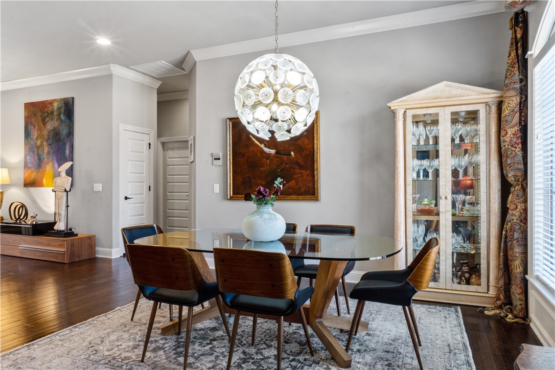 1001 SW Glen Arbor Avenue