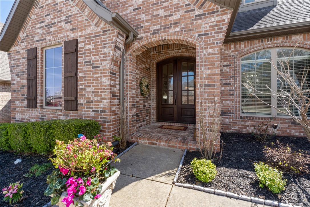 1001 SW Glen Arbor Avenue