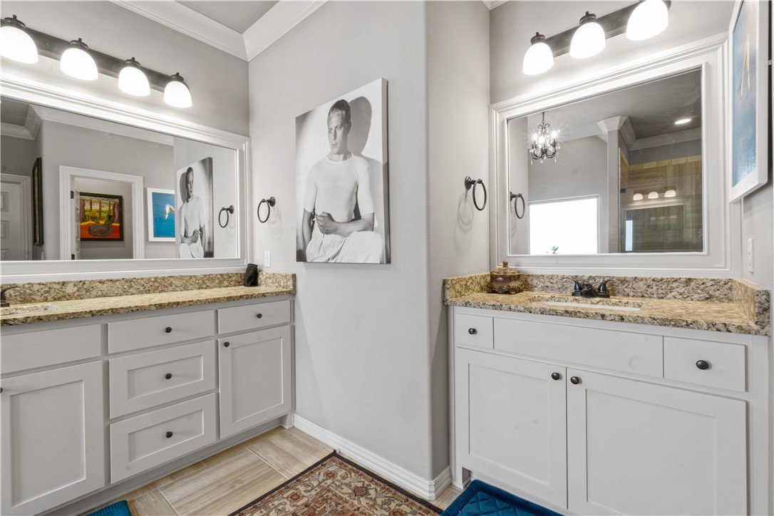 1001 SW Glen Arbor Avenue