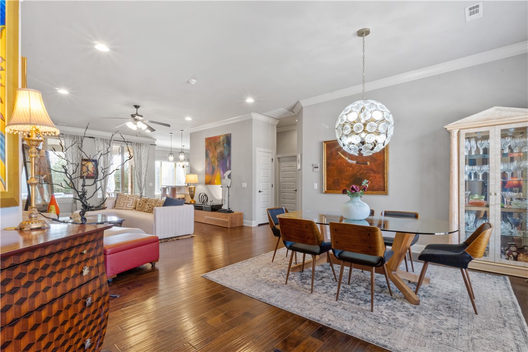 1001 SW Glen Arbor Avenue