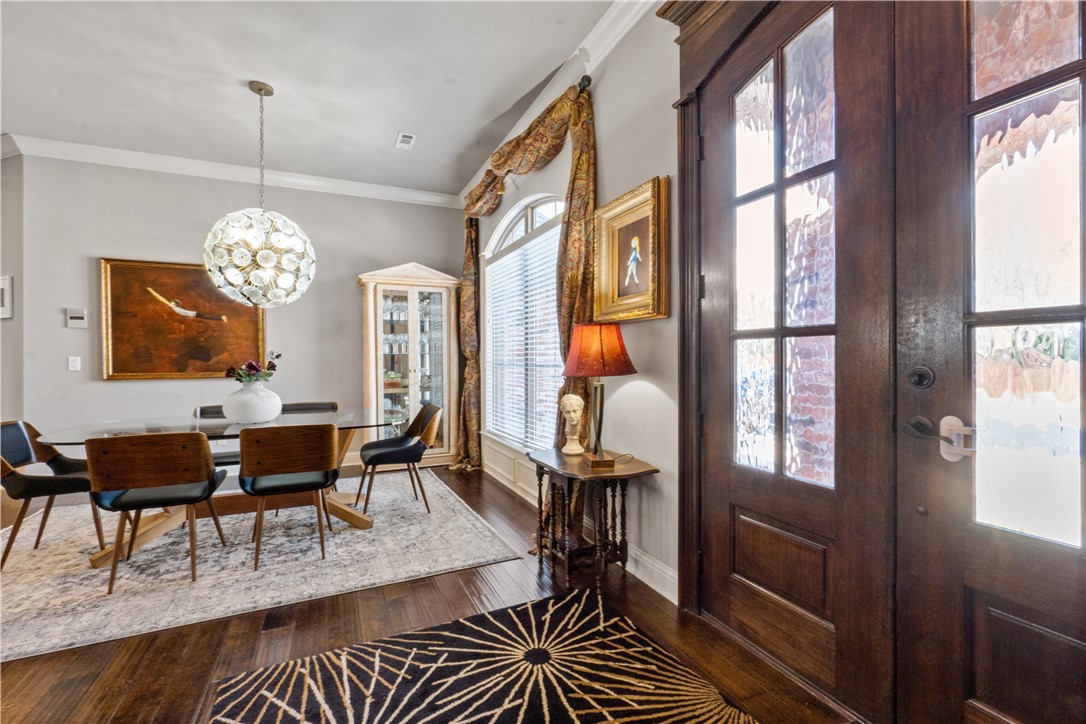 1001 SW Glen Arbor Avenue