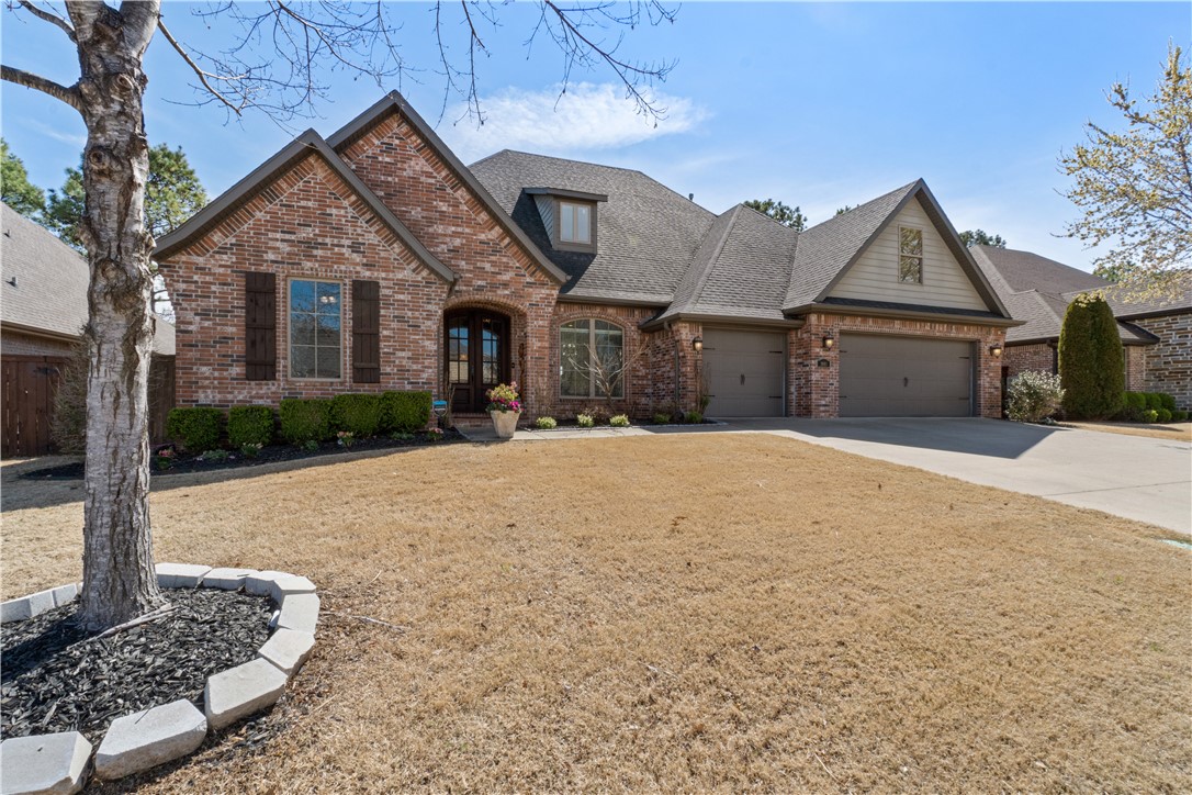 1001 SW Glen Arbor Avenue