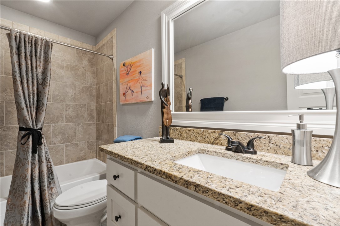 1001 SW Glen Arbor Avenue