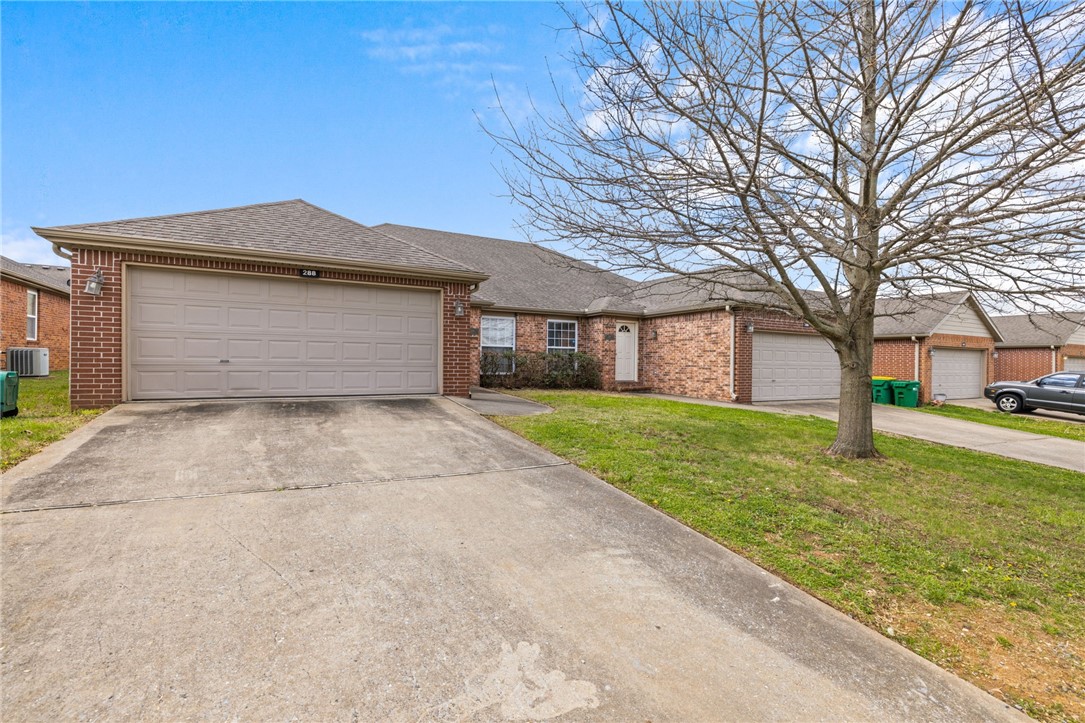 286-288 Copper Oaks Drive