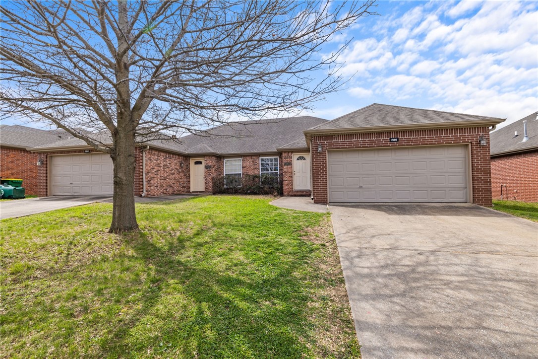 286-288 Copper Oaks Drive