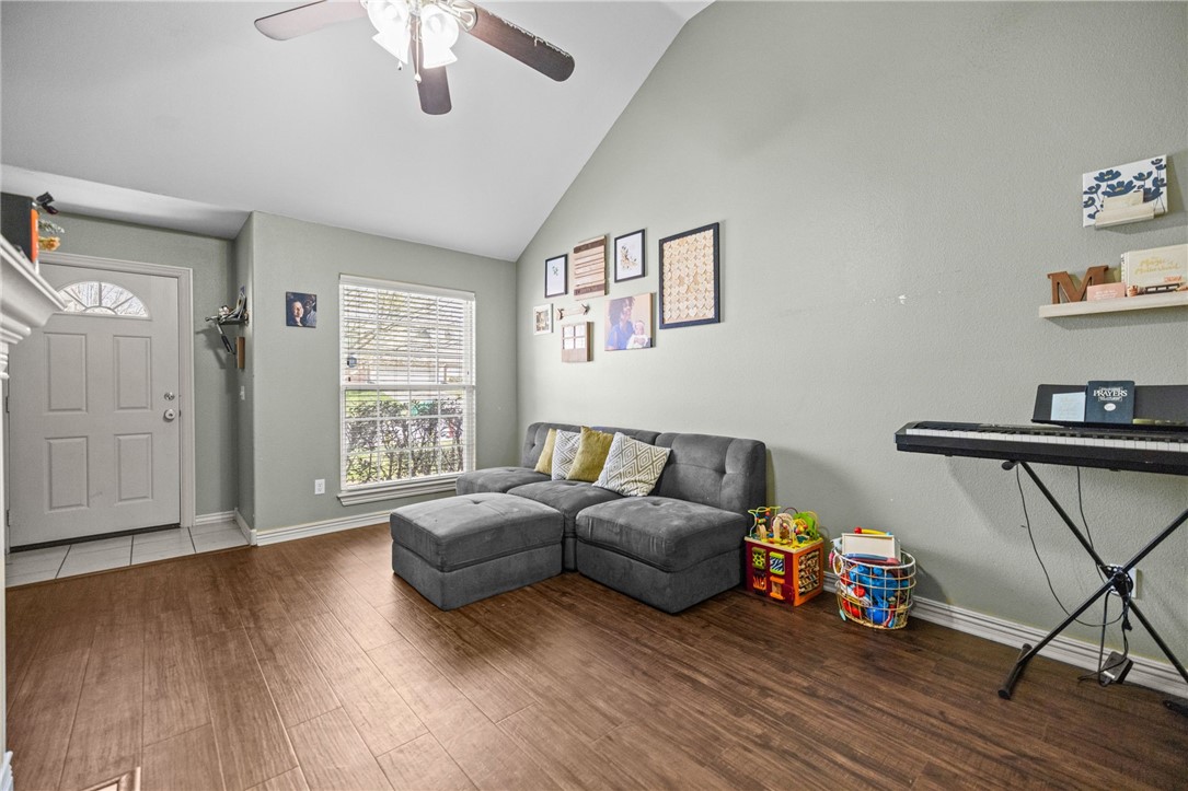 286-288 Copper Oaks Drive