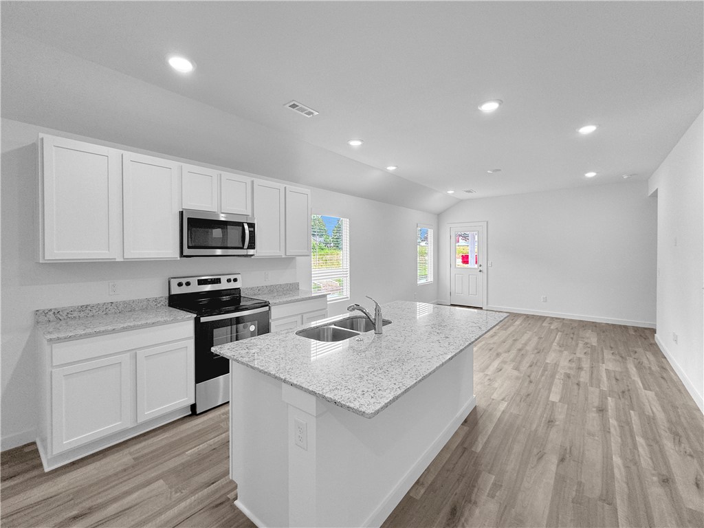 2603 N Snowball Drive