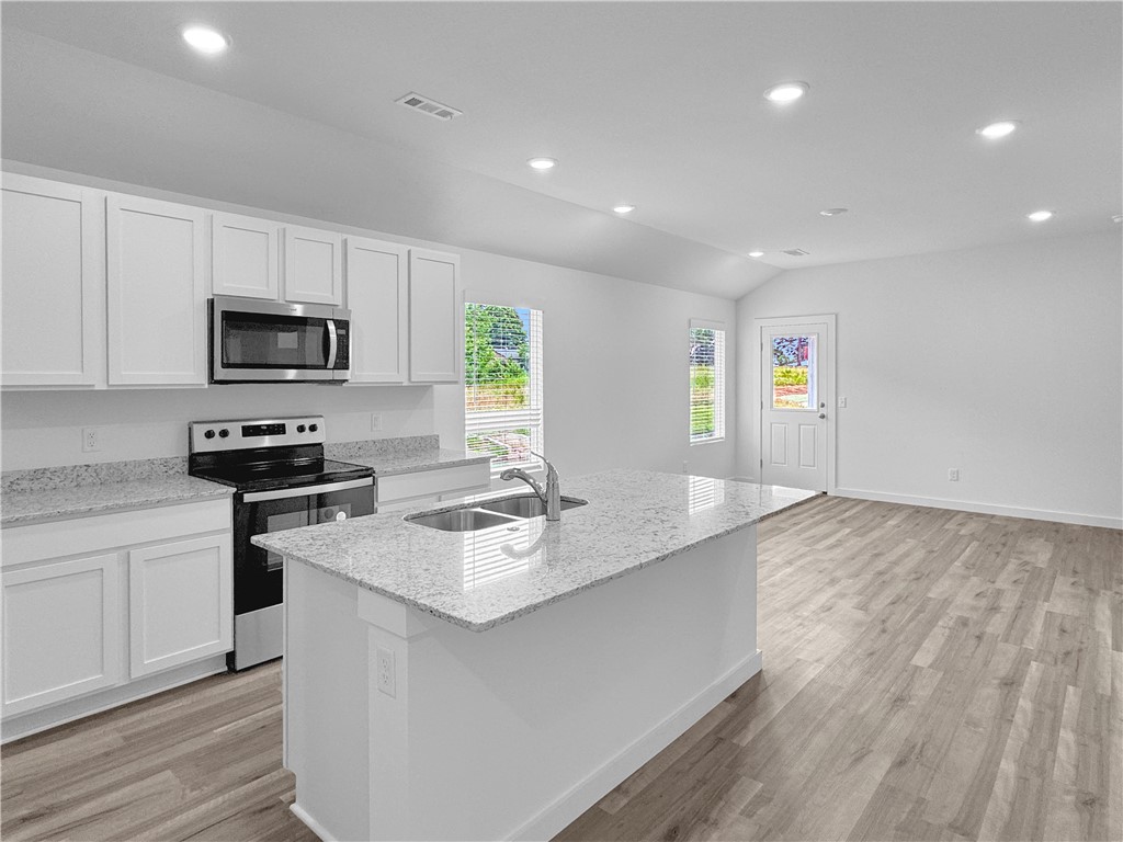 2603 N Snowball Drive